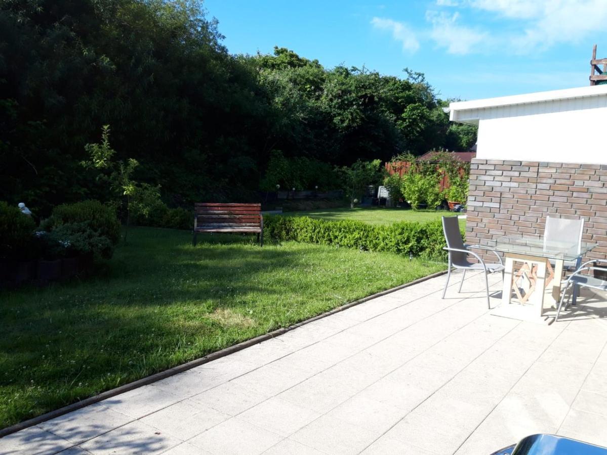Gruener Garten Wilhelmshaven Zewnętrze zdjęcie